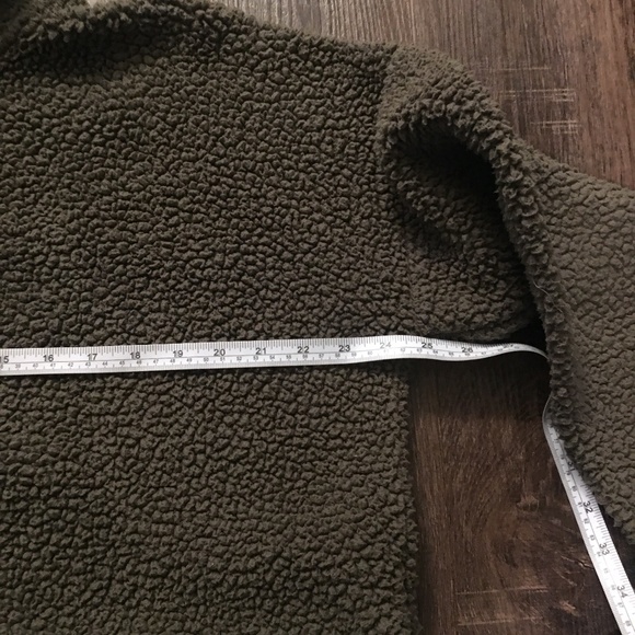 Aerie teddy bear oversize sweater with pockets - Picture 3 of 4